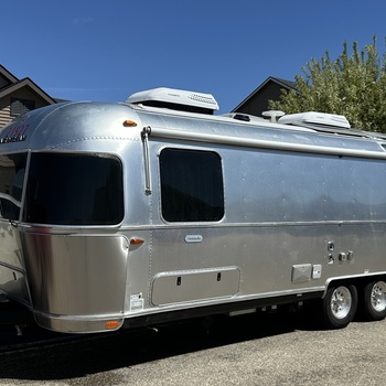 Thumbnail of RV