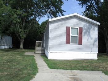Thumbnail of mobile home