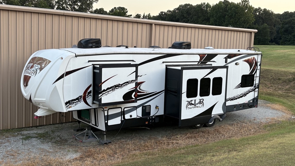 Photo of Rv