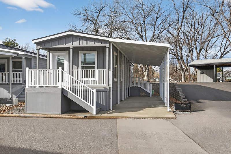 Photo of Mobile Home