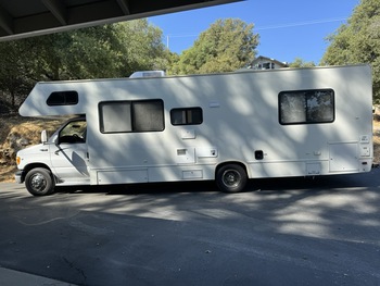 Thumbnail of RV