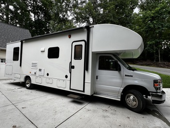 Thumbnail of RV