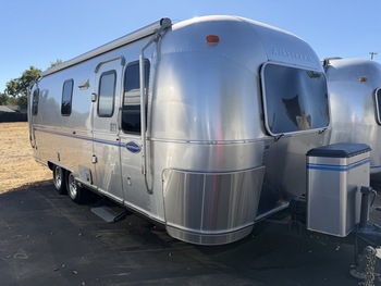 Thumbnail of RV