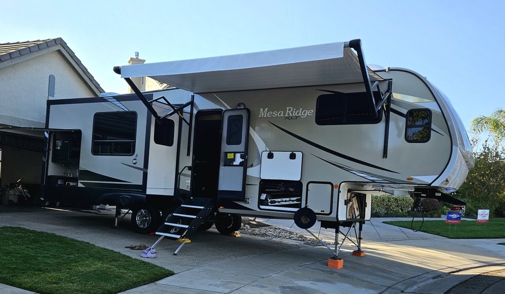 Photo of Rv