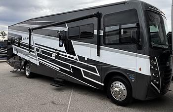 Thumbnail of RV