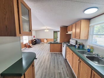 Photo of For Sale: 2-bedroom, 2-bathroom |  Centralia 26