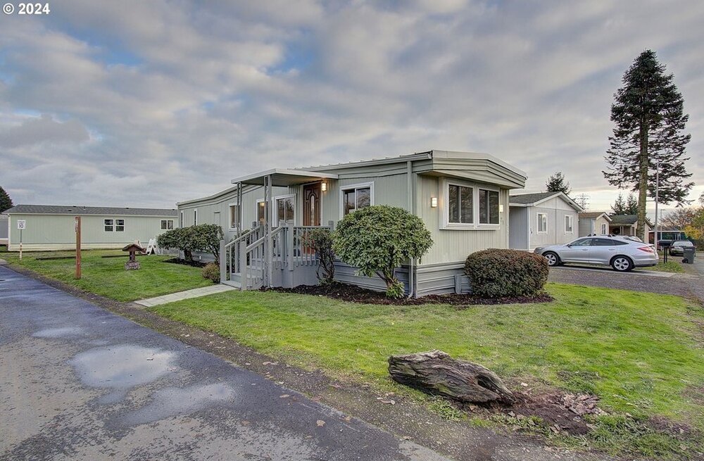 Photo of Mobile Home
