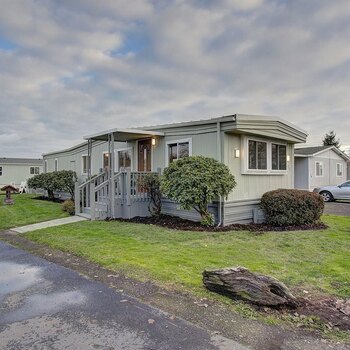 Thumbnail of mobile home