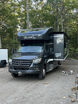 Thumbnail of RV