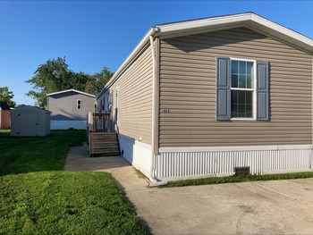 Thumbnail of mobile home