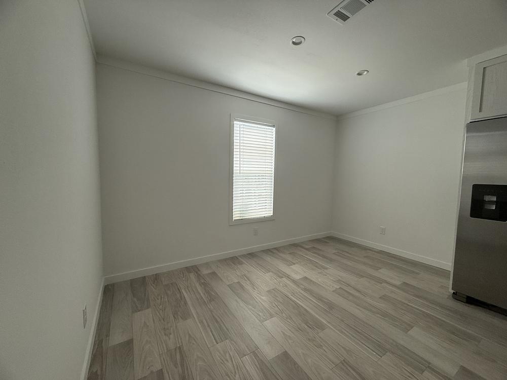 Camelot Lakes Village