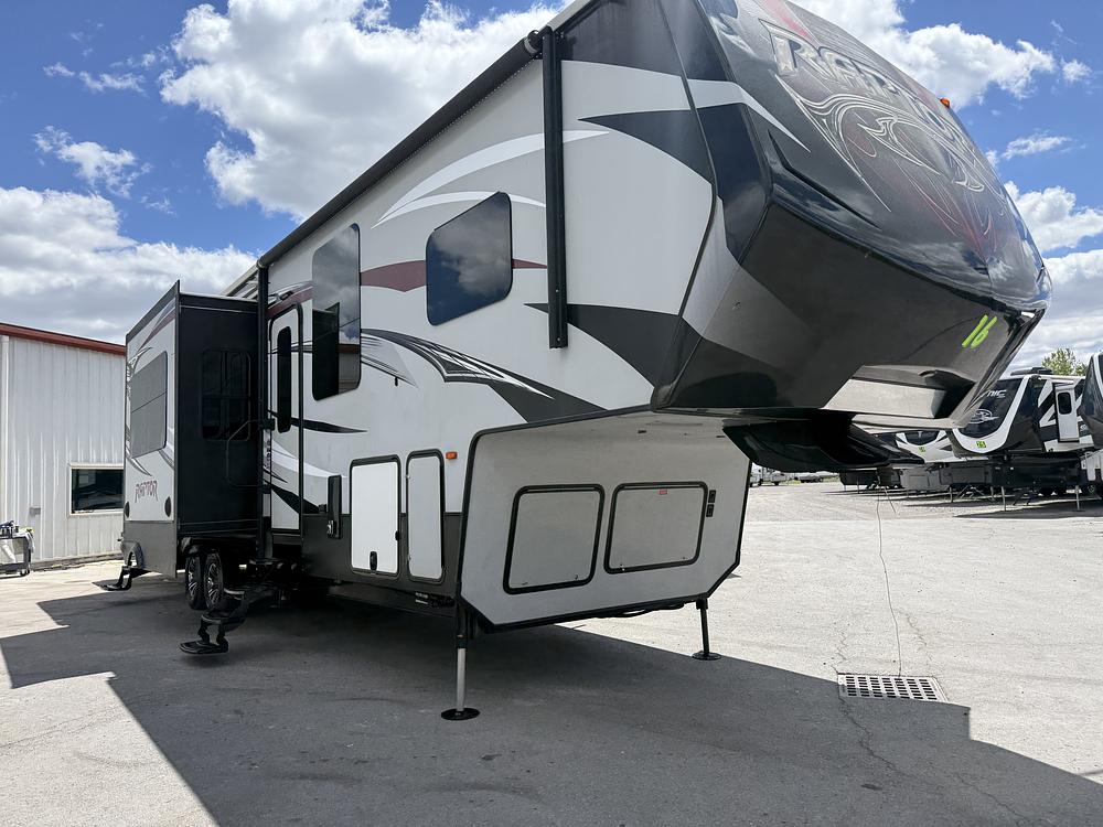 Photo of Rv