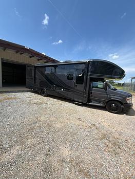 Thumbnail of RV