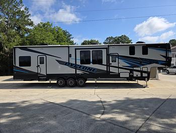 Thumbnail of RV