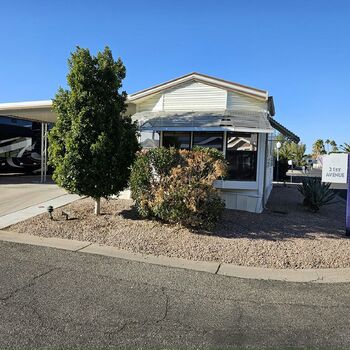 Thumbnail of mobile home