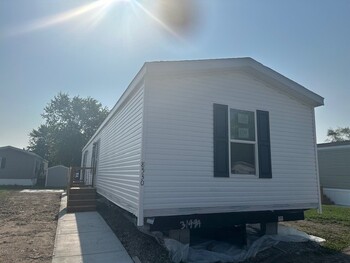 Thumbnail of mobile home