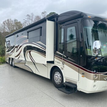 Thumbnail of RV