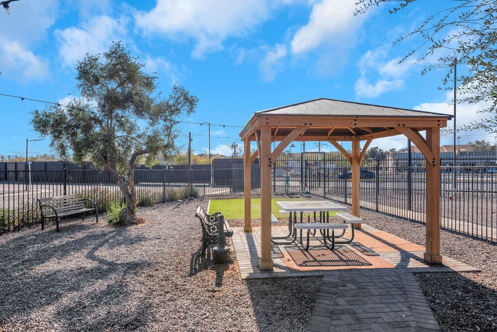 2050 W Dunlap Ave Phoenix AZ 85021 USA Exterior 2050Dunlap 102