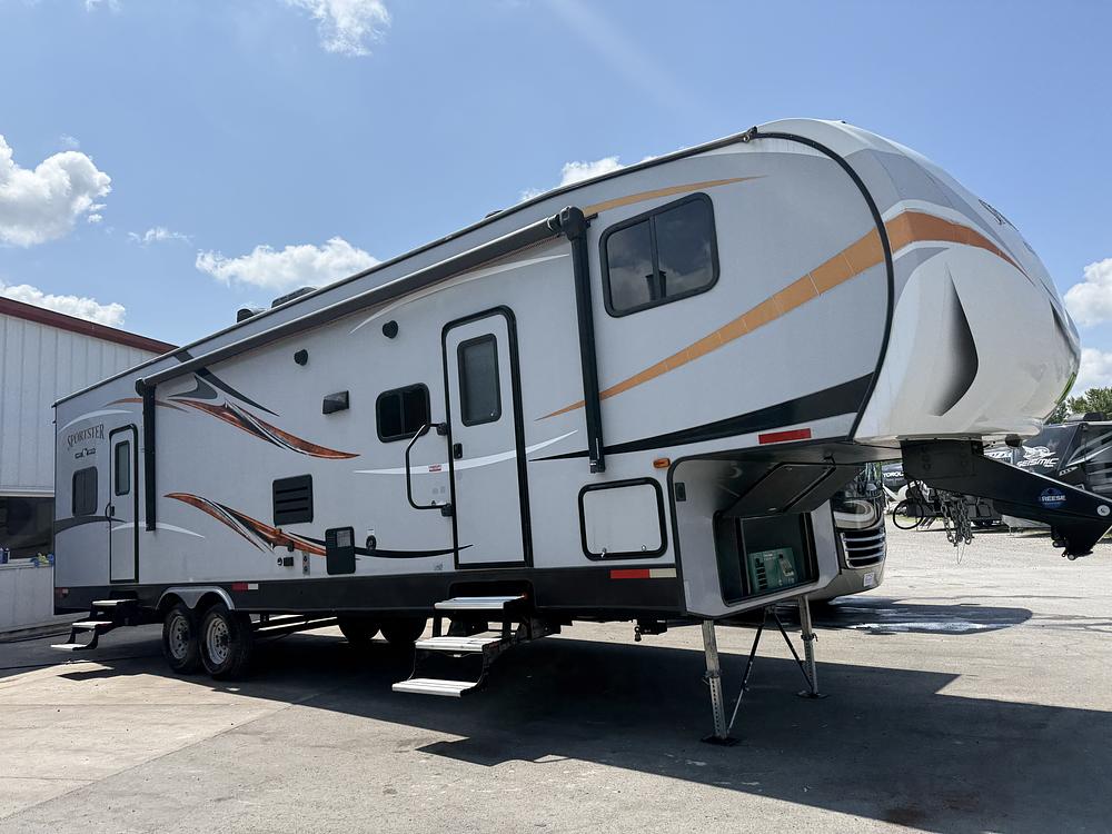 Photo of Rv
