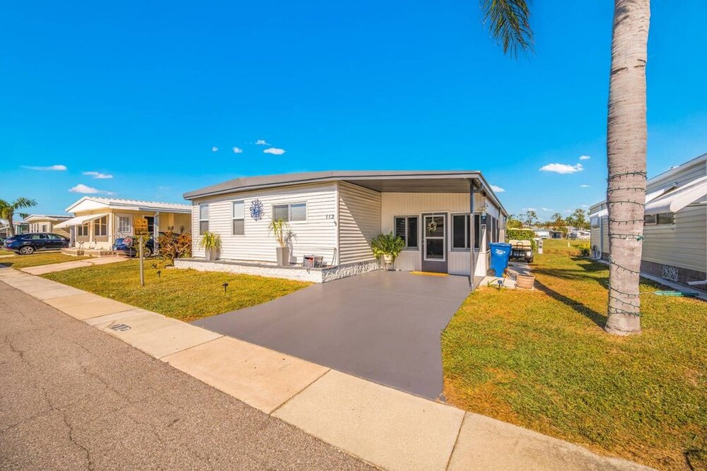Photo of Mobile Home