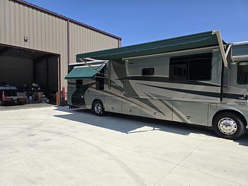 Thumbnail of RV