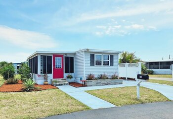 Thumbnail of mobile home