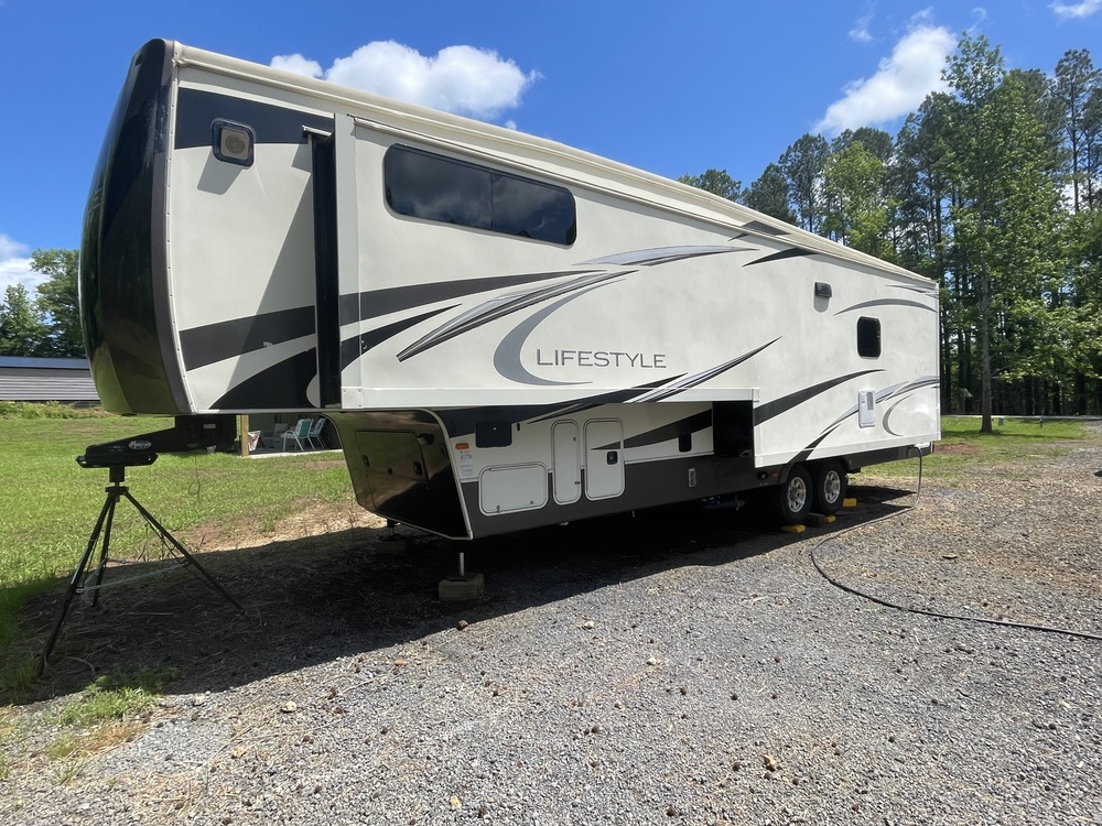 Photo of Rv