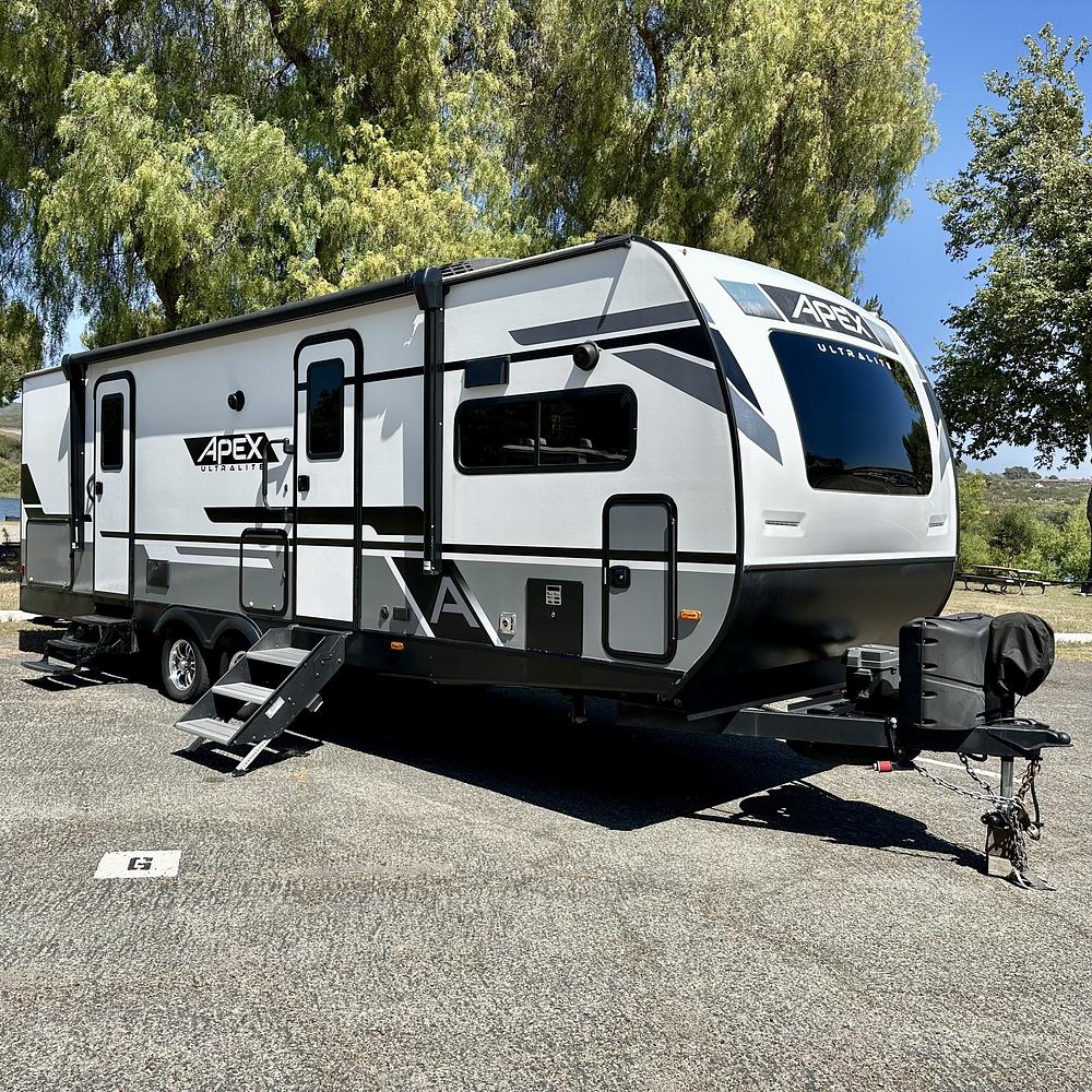 Photo of Rv