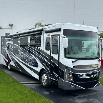 Thumbnail of RV