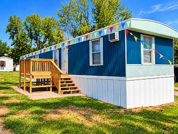 Thumbnail of mobile home