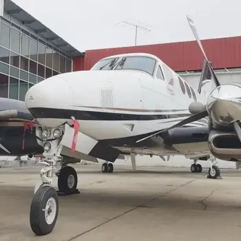 7295/beechcraft-king-air-c90gtx-2011-flightmarket-id-7295-52360.webp