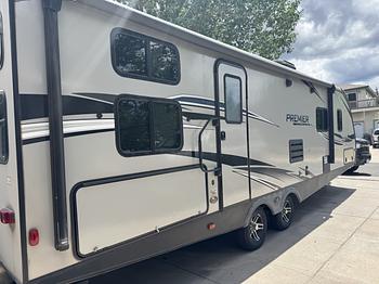 Thumbnail of RV