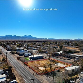 Thumbnail of mobile home lot
