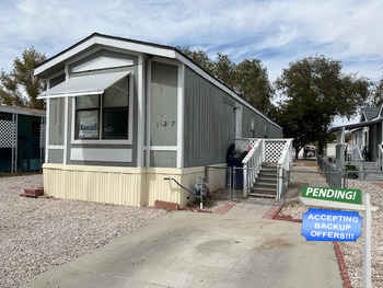 Thumbnail of mobile home