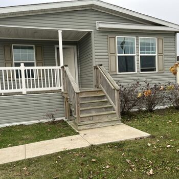 Thumbnail of mobile home