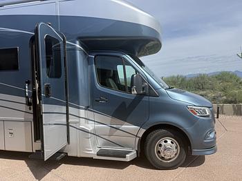 Thumbnail of RV