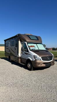 Thumbnail of RV