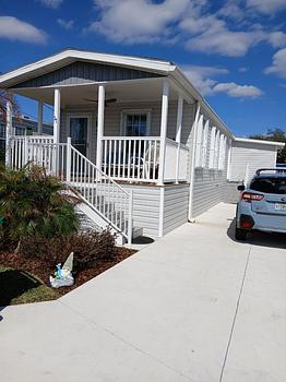 Thumbnail of mobile home