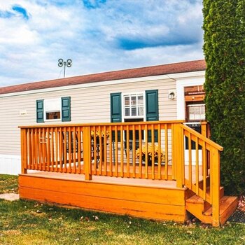 Thumbnail of mobile home