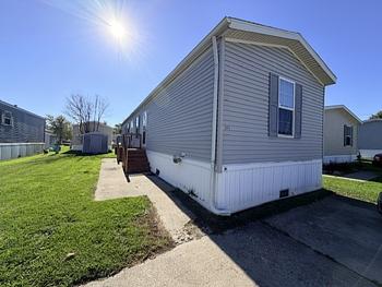 Thumbnail of mobile home