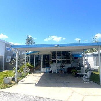Thumbnail of mobile home