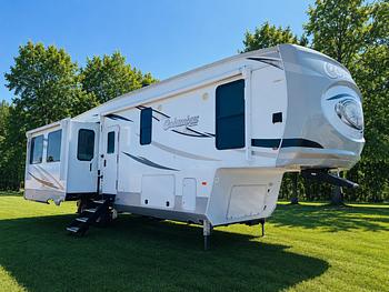 Photo of Rv