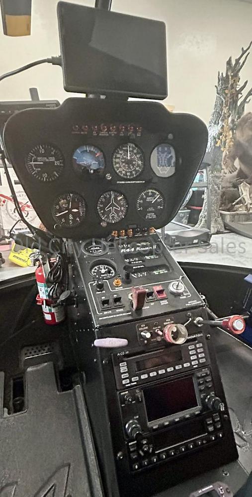 r-44-raven-ii__4.jpg