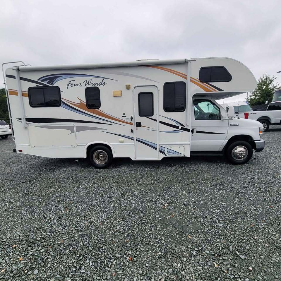Photo of Rv