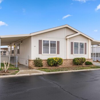 Thumbnail of mobile home