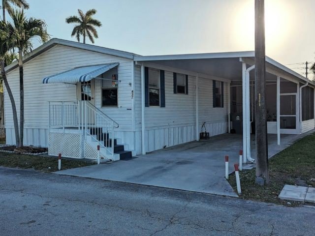 Photo of Mobile Home