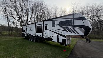 Thumbnail of RV