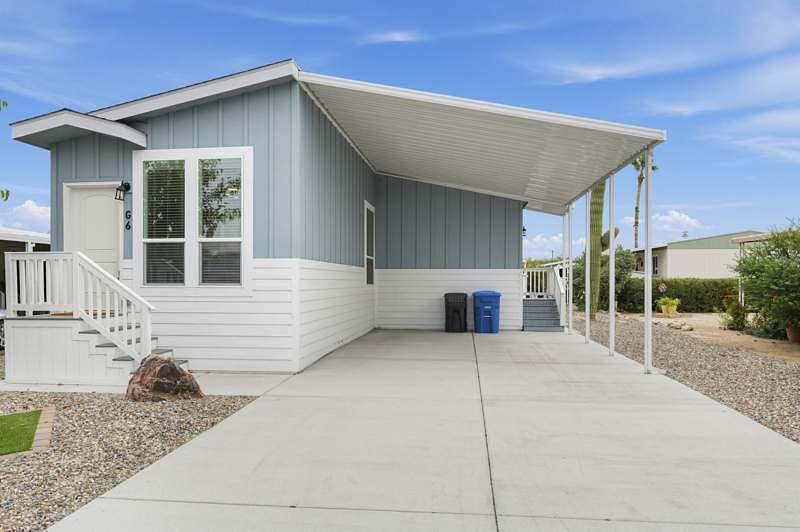 Photo of Mobile Home