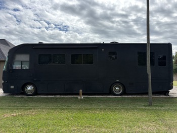Thumbnail of RV