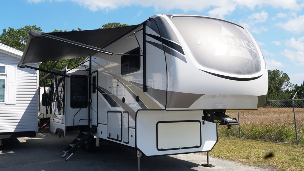 Photo of Rv